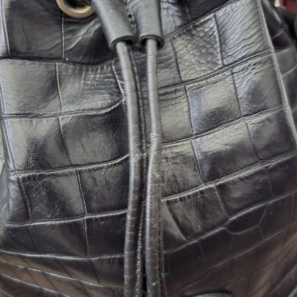 Dooney & Bourke Black Croc-Embossed Shoulder Bag - Picture 3 of 9